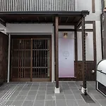 Oyo Ryokan E-Stay Kyoto Rokujo