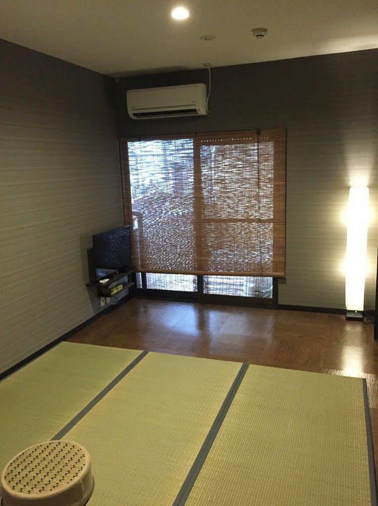 Oyo E-stay Rokujo